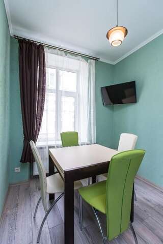 Апартаменты Trendy Apartment Львов Апартаменты с 2 спальнями-52