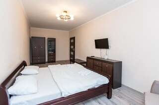 Апартаменты Trendy Apartment Львов Апартаменты с 2 спальнями-56